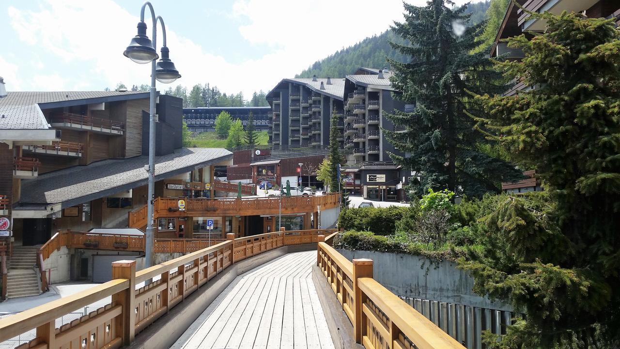 Holidays Groupes Анзер Екстер'єр фото
