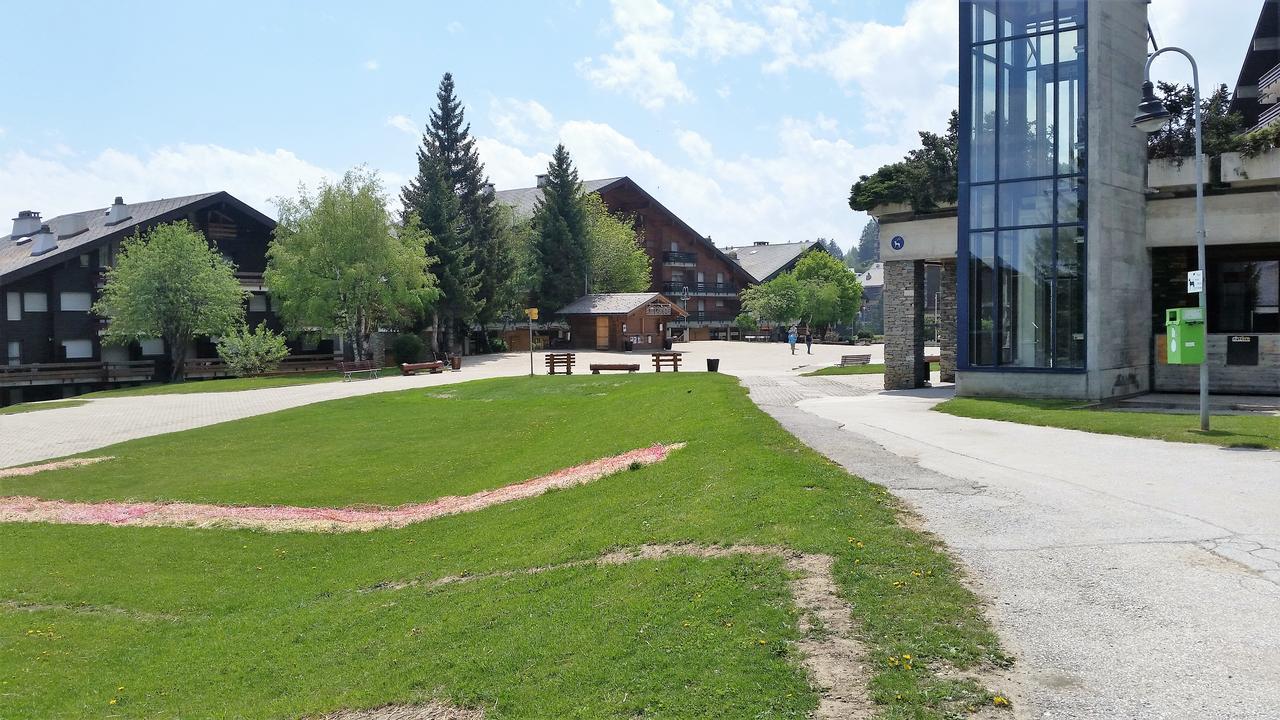 Holidays Groupes Анзер Екстер'єр фото